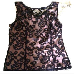 🎀BLACK sequined zip back tank